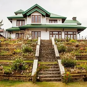 Resort Sanctuary Hills Nuwara Eliya