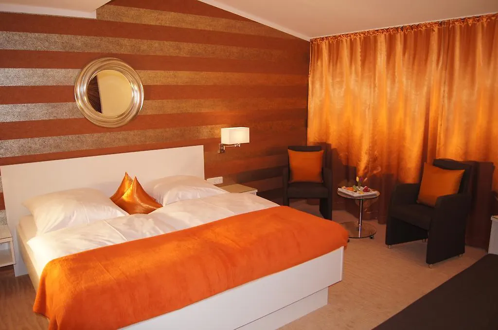 Füssen Hotel Christine 3*,